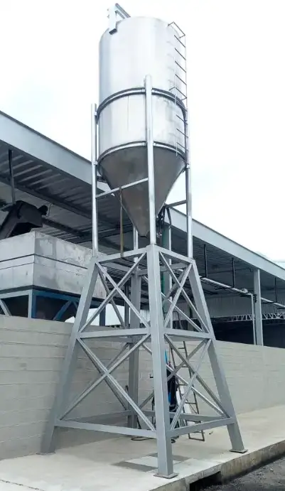 Tanque almacenamiento jugo de cacao